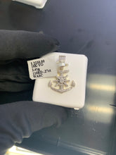 Load image into Gallery viewer, 10KT Yellow Gold Diamond Anchor #1 0.27ctw
