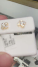 Load and play video in Gallery viewer, 14KT Diamond Clover Flower Stud Earrings 0.40ctw #1
